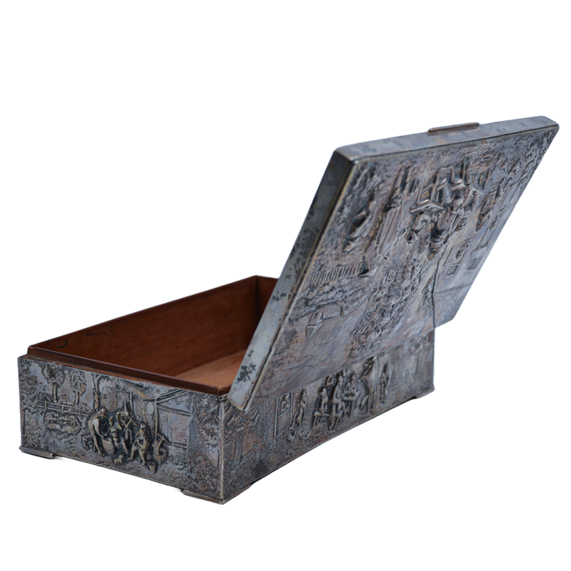 Casetă din argint - TreasureTrove